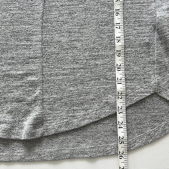 Grey Tank from Banana Republic - Picture 6 of 9